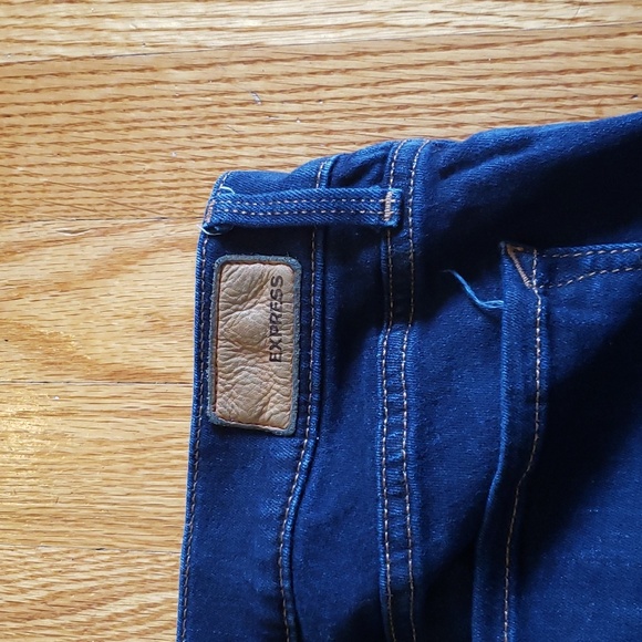 Dark Wash Express Jeans - Picture 5 of 6